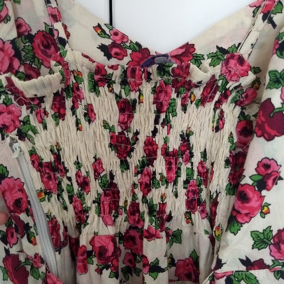 🌹Mini Floral Dress - Picture 6 of 10